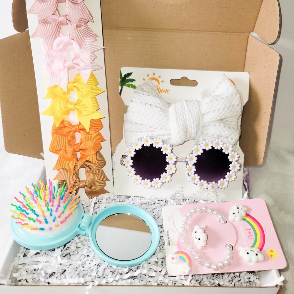 Colorful Kids Accessory Set - Picture 5 of 8